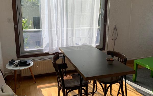 Appartement à louer    2 pièces • 42,59 m2 Paris 19