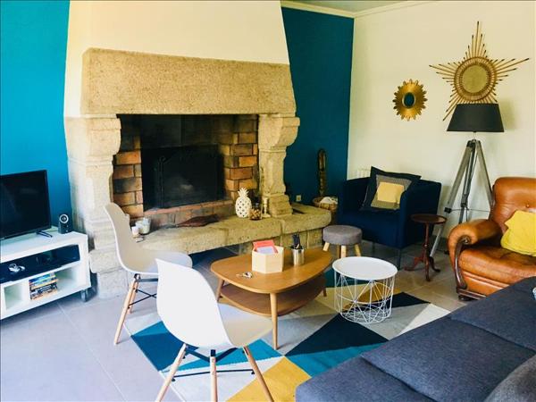 Maison à louer 860 € CC ST VOUGAY 5 p 132 m² DPE D