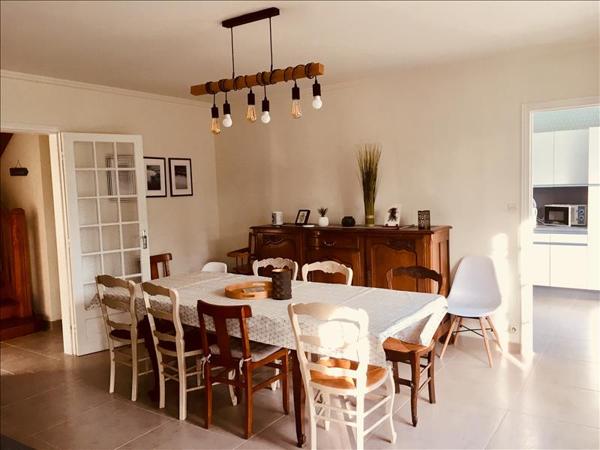 Maison à louer 860 € CC ST VOUGAY 5 p 132 m² DPE D