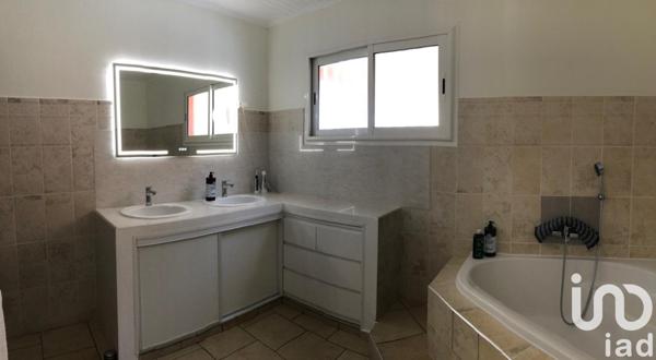 Maison à vendre 7 pièces 205 m² Le Tampon