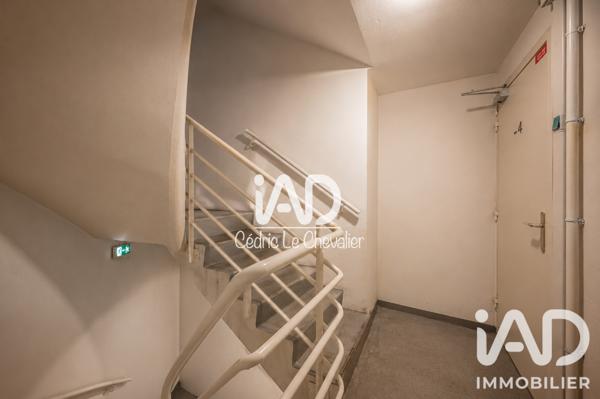 Parking à vendre 3 100 m² Paris 18