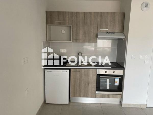 Location Appartement 2 pièces 37.89 m² - 186 AVENUE DE LA REPUBLIQUE Villefontaine 38090