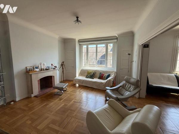 Appartement de caractère 121 m² – Hyper-centre