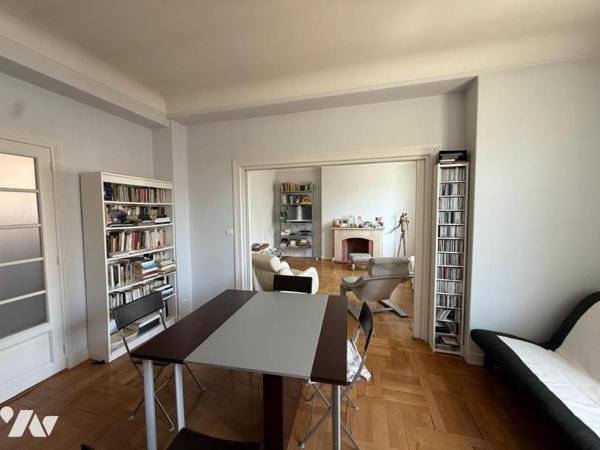 Appartement de caractère 121 m² – Hyper-centre
