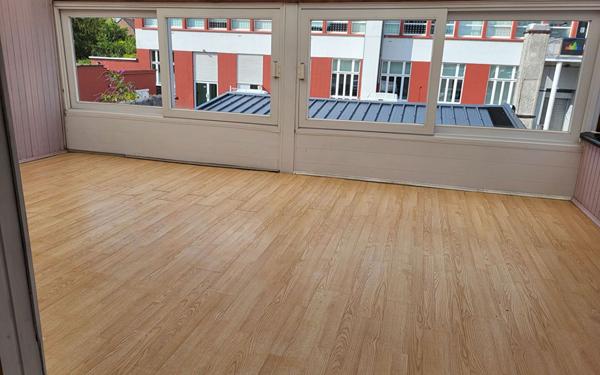 Immeuble à vendre    8 pièces •  Comines