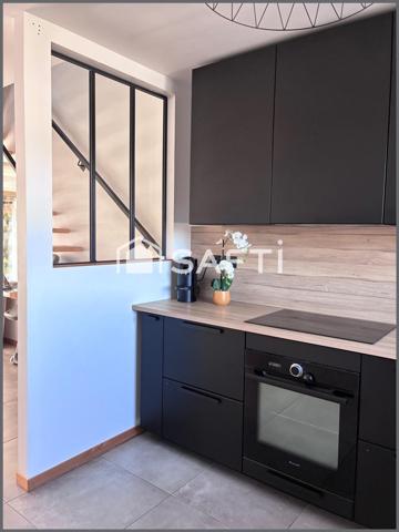 Maison contemporaine avec piscine