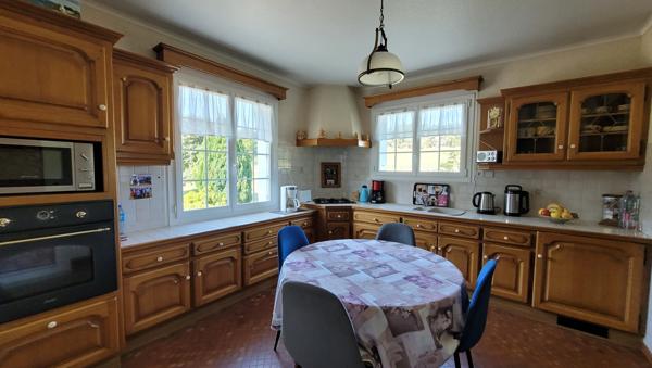 Maison Néo-Bretonne d’Exception – Cadre Naturel & Espaces Généreux