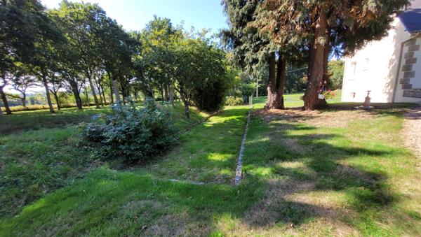 Maison Néo-Bretonne d’Exception – Cadre Naturel & Espaces Généreux