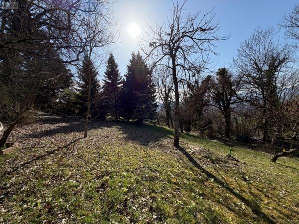 Terrain à Batir à vendre à Ruffieux en Savoie (73310), ref : 13890/130