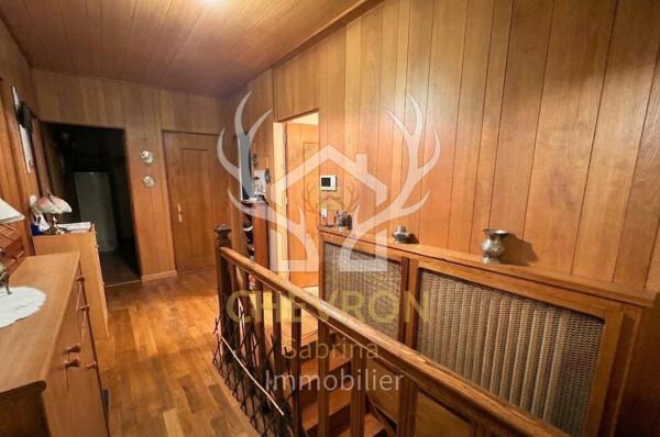 Monthermé (08800) Ensemble immobilier - Monthermé