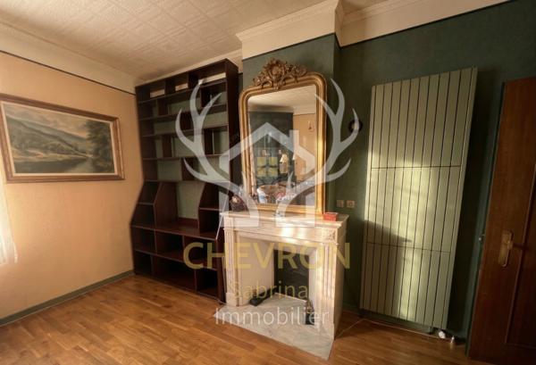 Monthermé (08800) Ensemble immobilier - Monthermé