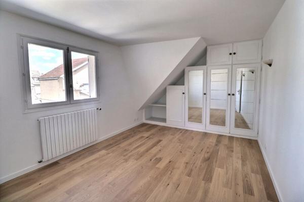 A VENDRE grande maison familiale 6 pièces de 185 m2 (235 m2 au sol) à FONTENAY SOUS BOIS (94)