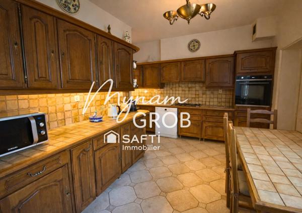 Montauban- Maison de Ville T7- 230 m2 - quartier recherché de Camille Delthil