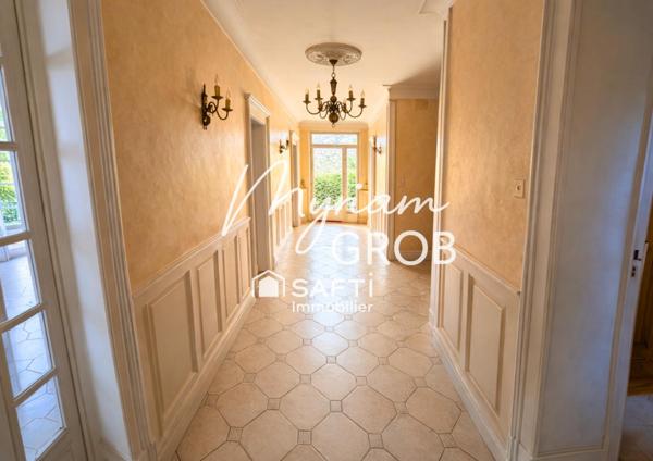 Montauban- Maison de Ville T7- 230 m2 - quartier recherché de Camille Delthil