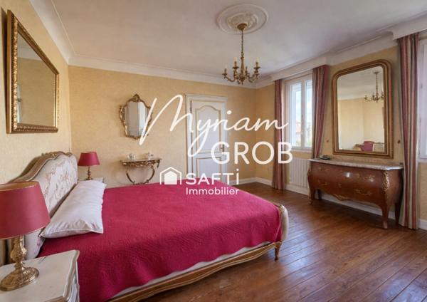 Montauban- Maison de Ville T7- 230 m2 - quartier recherché de Camille Delthil