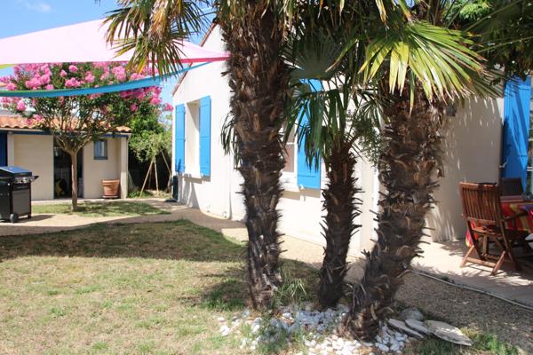 Villa en parfait état, proximité plage de Vallières