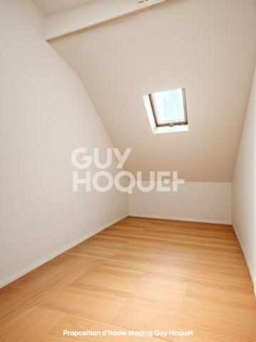 2 Chambres de service à réunir - M° Bonne Nouvelle