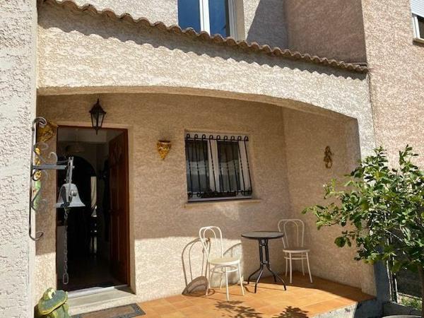 Maison à vendre    4 pièces • 84 m2    Mèze