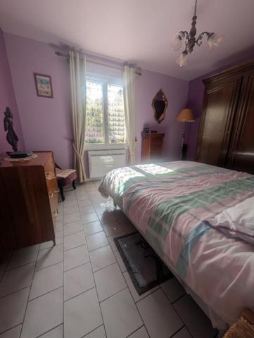 LA BREILLE LES PINS - 49390 -  Maison de 122 m2 (3 chambres) avec garage  et jardin de 2000 m2