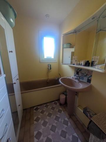 LA BREILLE LES PINS - 49390 -  Maison de 122 m2 (3 chambres) avec garage  et jardin de 2000 m2