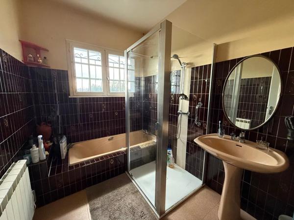 Charmante maison avec 5 chambres à Salies-de-Béarn
