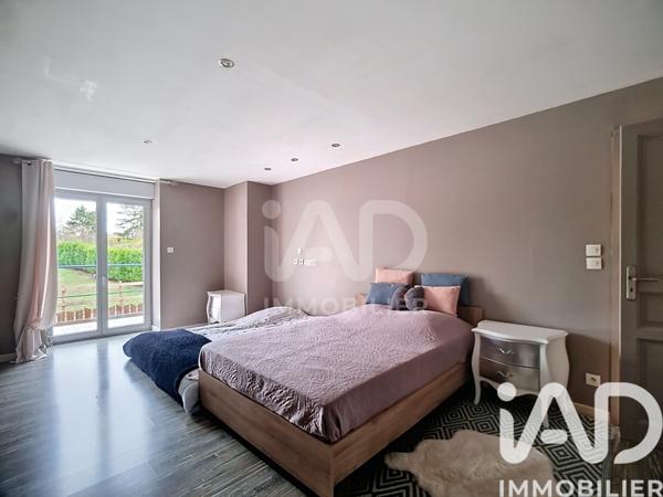 Immeuble à vendre 161 m² Vacqueville