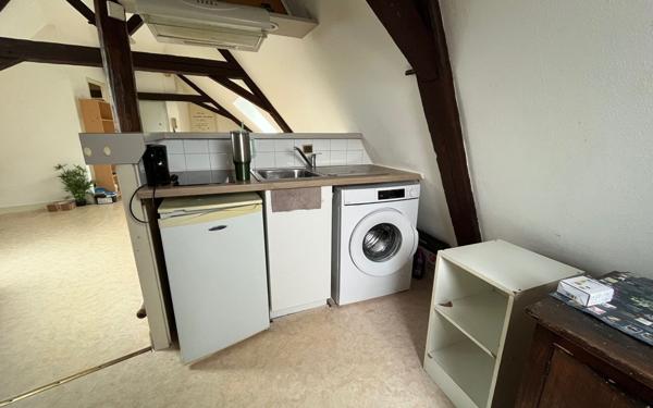 Appartement à louer    1 pièce • 24 m2 Saint-Yrieix-la-Perche