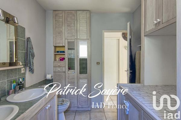 Maison à vendre 7 pièces 139 m² Solliès-Toucas