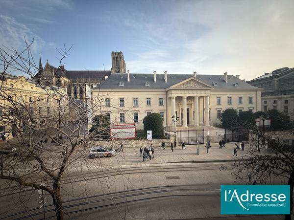 Appartement Type 5 - Vue Cathédrale - Hyper centre de Reims