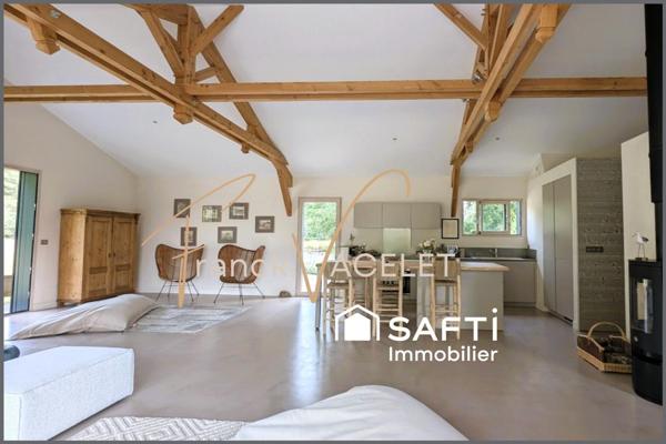 Le luxe au naturel : Splendide maison d'architecte