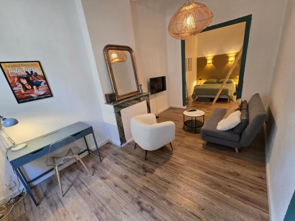 Appartement Montpellier 1 pièce(s) 28 m2, rénové dans l'écusson