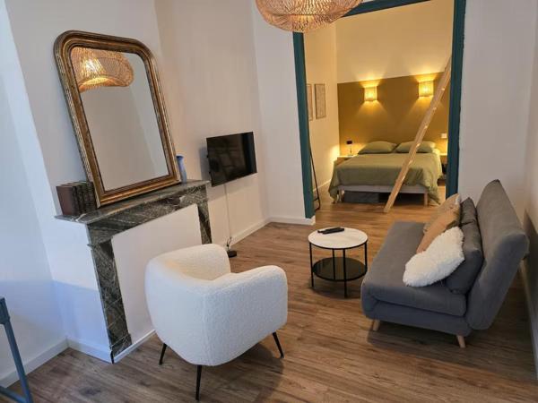 Appartement Montpellier 1 pièce(s) 28 m2, rénové dans l'écusson