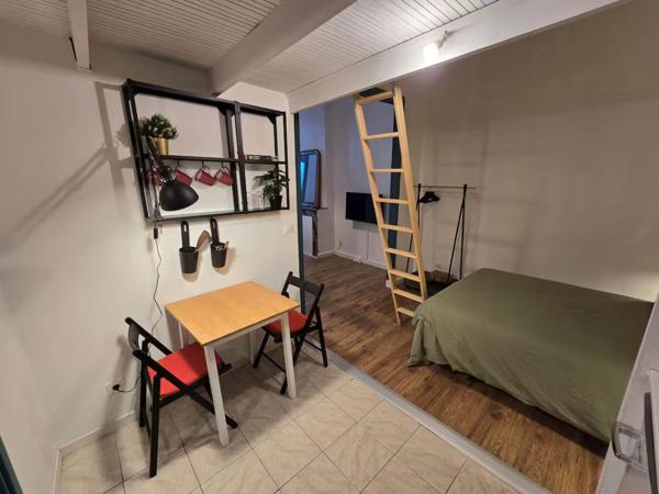 Appartement Montpellier 1 pièce(s) 28 m2, rénové dans l'écusson