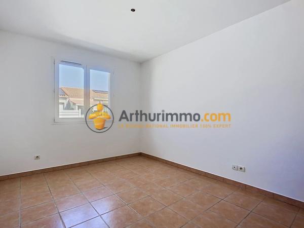 Vente                                                      Maison
                        
                     4 pièces                      89 m2                     à Le Soler