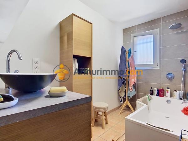 Vente                                                      Maison
                        
                     4 pièces                      89 m2                     à Le Soler