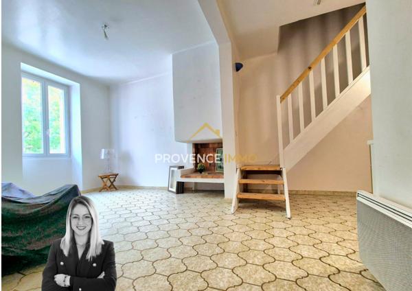 Eyguières (13430) CHARMANT T3 EN CENTRE VILLE avec SOLARIUM!