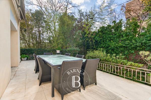 Marseille 8ème, Maison 4 Chambres -  293 m² à vendre