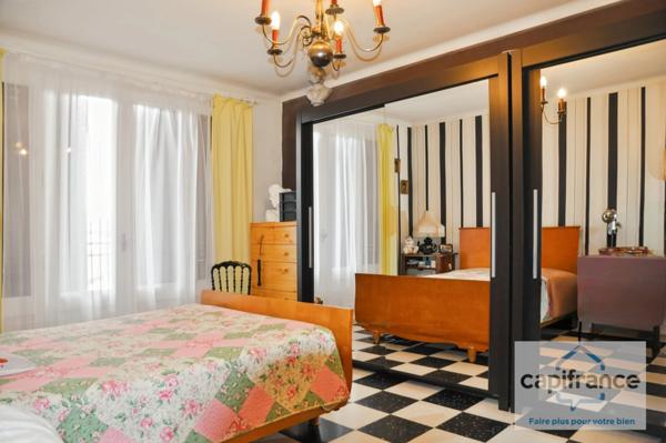 Maison à rénover – Gros potentiel - avec grand terrain (1207 m²) + garage – Saint-Marcel / Chalon