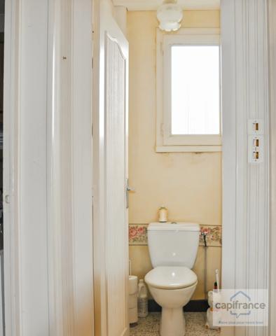 Maison à rénover – Gros potentiel - avec grand terrain (1207 m²) + garage – Saint-Marcel / Chalon