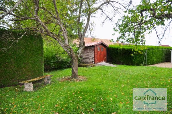 Maison à rénover – Gros potentiel - avec grand terrain (1207 m²) + garage – Saint-Marcel / Chalon