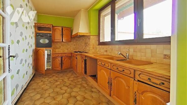 Exclusivité : Maison T5, jardin, garage et sous-sol à EPERNAY (51200)