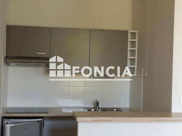 Location Appartement 2 pièces 44.89 m² - 58 RUE CHABAUDY Niort 79000