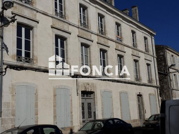 Location Appartement 2 pièces 44.89 m² - 58 RUE CHABAUDY Niort 79000