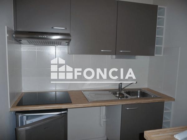 Location Appartement 2 pièces 44.89 m² - 58 RUE CHABAUDY Niort 79000