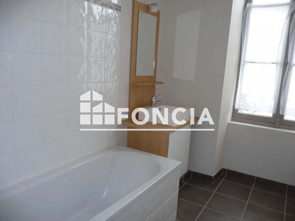 Location Appartement 2 pièces 44.89 m² - 58 RUE CHABAUDY Niort 79000