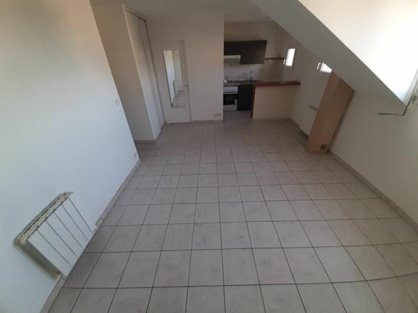 Appartement à vendre    2 pièces • 33,98 m2 Bondoufle