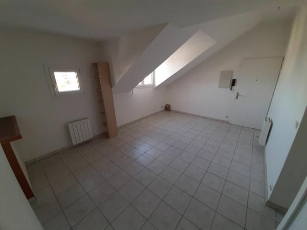 Appartement à vendre    2 pièces • 33,98 m2 Bondoufle