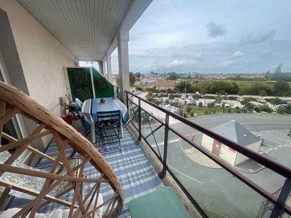 Appartement T3 duplex ascenseur, terrasse, parking