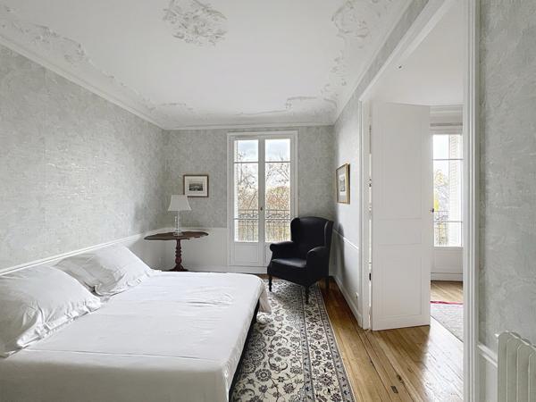 Paris (75019) Luxe, calme et beauté avec balcon