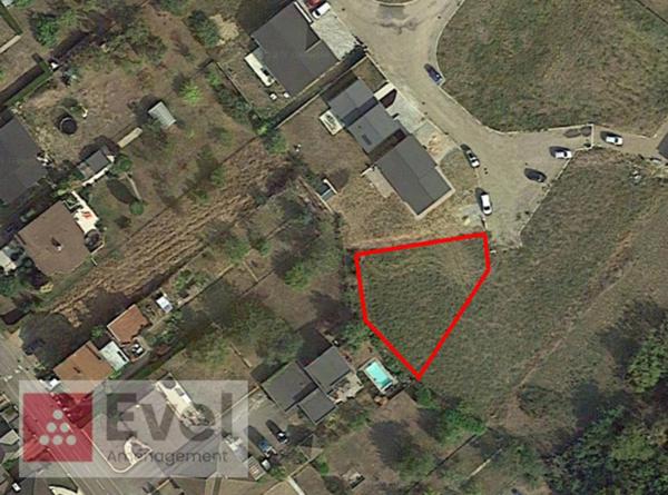 TERRAIN A BATIR - FOLSCHVILLER - 689 M²